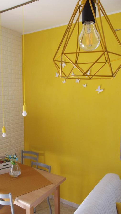 Yellow House Cir 12040 Cassano Magnago ภายนอก รูปภาพ